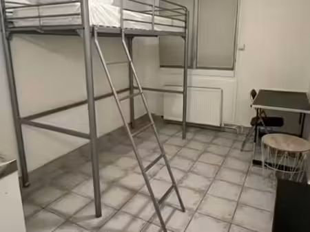 appartement 1 pièce 14 m²