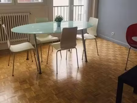 appartement 3 pièces 65 m²