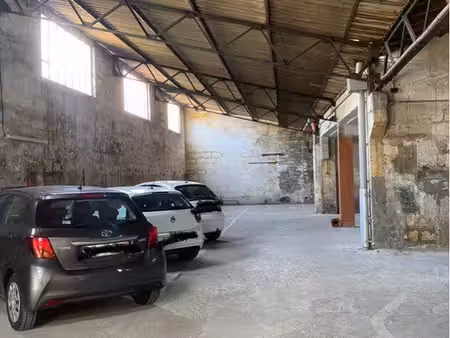 place parking voiture- quartier victoire