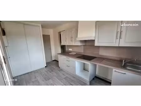 loue maison 45 m2