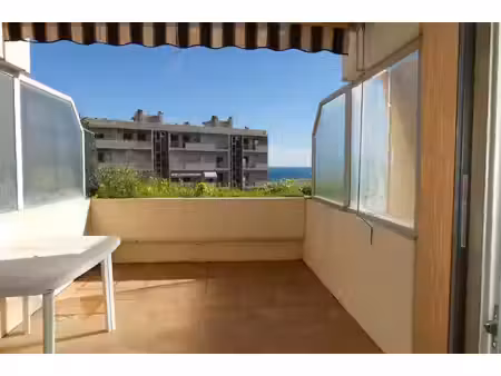 location appartement 1 pièce 20 m² à nice (06200)