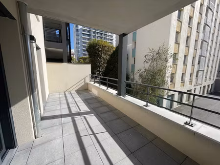 location appartement 2 pièces 46 m² à saint-étienne (42100)