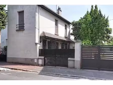 maison à fort potentiel au cœur d'adamville – saint-maur-des-fossés