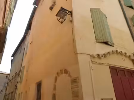 vente immeuble 6 pièces 128 m² à manosque (04100)  138 500 €