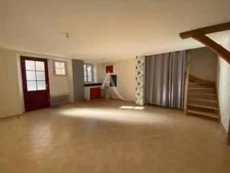location maison à fougeré (49150) : à louer / 77m² fougeré