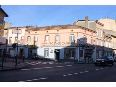 location appartement 2 pièces 43 m² à albi (81000)  455 €