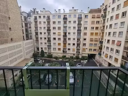 location meublée appartement 3 pièces 56.82 m² à paris 15ème (75015)  1 708 €