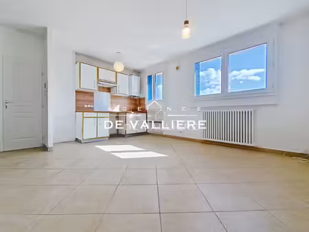 appartement 2 pièces 40 m² rueil plaine gare