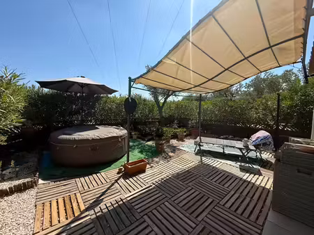 à louer meublée ou non meublée maison t3 avec jardin autour de l'étang de l'olivier