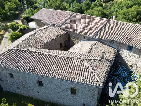 vente maison 5 pièces 155 m² saint-cirgues-de-prades (07380)