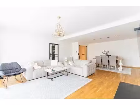 appartement te koop in hoboken met 3 slaapkamers
