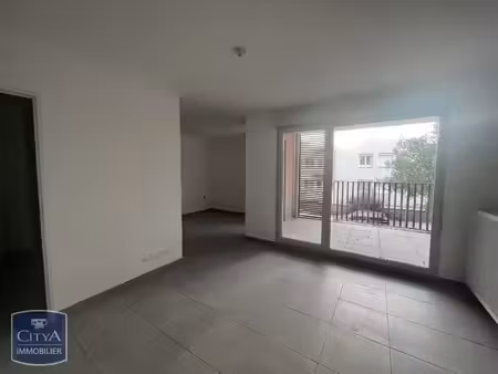 appartement à louer 2 pièces 43.5 m² - bron (69) - 630€