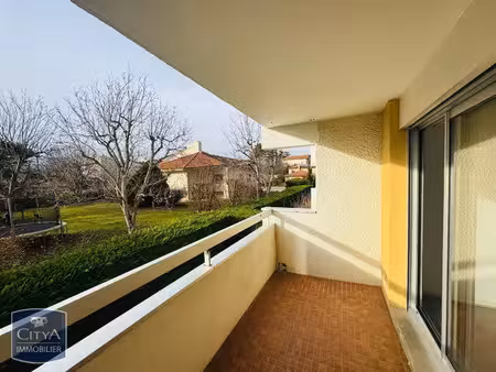 appartement à louer 2 pièces 44.17 m² - riom (63) - 600€