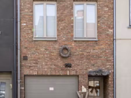huis te koop in sint-niklaas met 4 slaapkamers