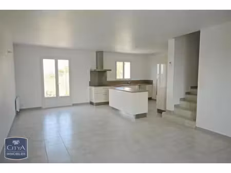 maison à louer 4 pièces 96 m² - nages-et-solorgues (30) - 1 107€