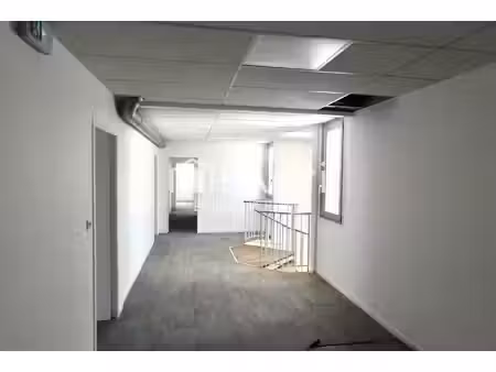 vente bureau 60 m² douvres-la-délivrande (14440)
