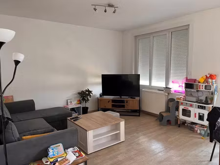 appartement avec jardin et balcon - secteur calme gramat