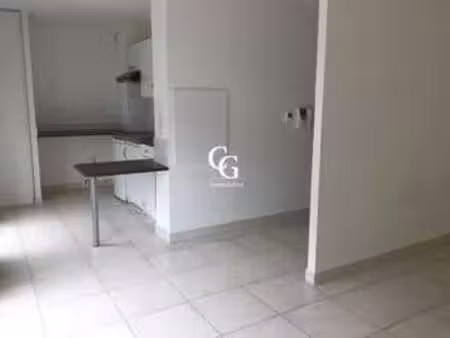 location appartement t1 à nantes rond-point de rennes (44000) : à louer t1 / 27m² nantes r