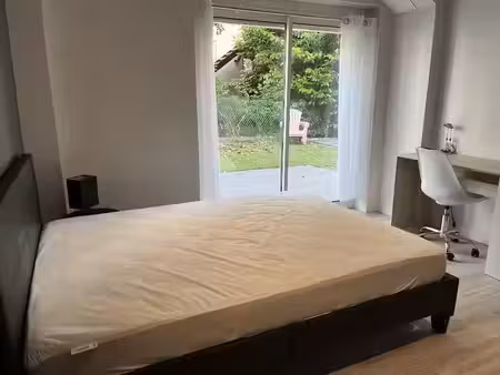 location meublée maison 5 pièces 191 m² à clermont-ferrand (63000)  545 €