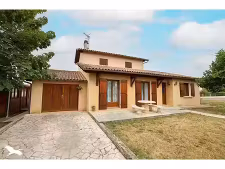 vente maison 5 pièces 111 m² saint-médard-de-mussidan (24400)