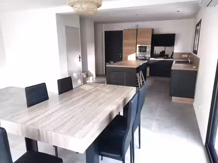 maison neuve t4 a 10 min a pied de la plage des oursinieres