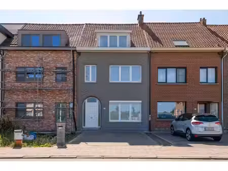 huis te koop in reet met 4 slaapkamers