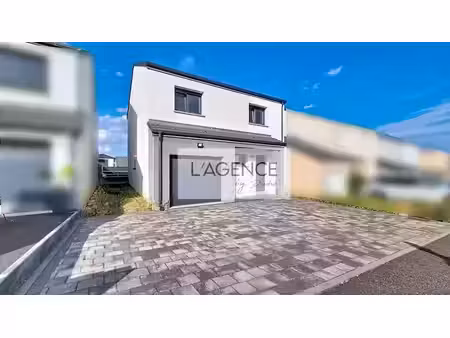 vente maison 4 pièces 101.68 m² à stuckange (57970)  370 000 €