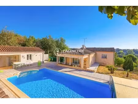maison t5 de plain pied