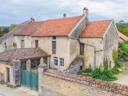 tarsul - maison 6 pièces à vendre - 152m2 - 90 000 € - réf: v20023339 - bourse immobilière
