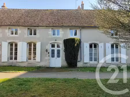 appartement f2 à vendre - 4 pièces - 82 m2 - cosne cours sur loire - 58 - bourgogne