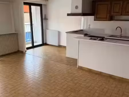 location appartement 3 pièces 71 m² à bordeaux (33000)