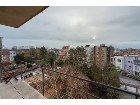 appartement à vendre avec garage et terrasse   forest (vbe54618)