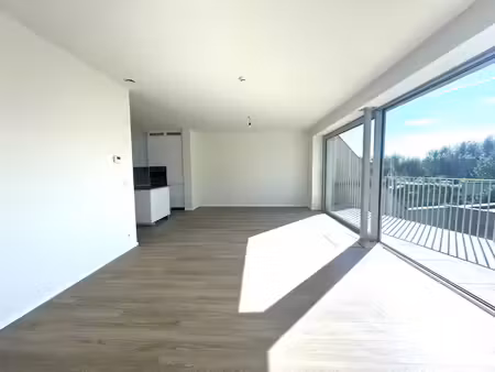 appartement te huur in sint-michiels met 3 slaapkamers