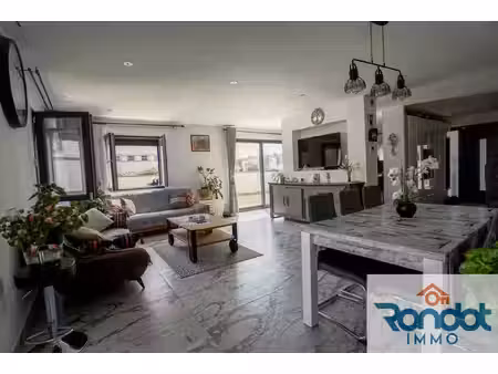maison 137m2 environ / 7 pieces / 4 chambres / terrain 319m2