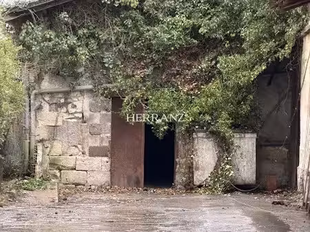 vente locaux professionnels 1 pièce 250 m² à libourne (33500)  132 000 €
