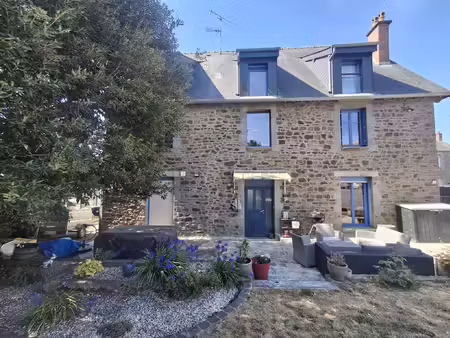 fougères : maison avec terrasse 8 chambres 267 m2