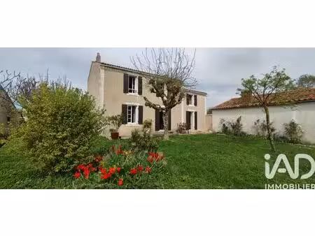 maison de village à saint-médard-d’aunis (17220)