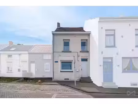 huis te koop in mont-sur-marchienne met 2 slaapkamers