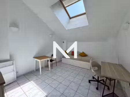 location appartement 1 pièce 20 m² à grenoble (38000)