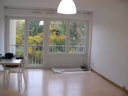 location appartement 1 pièce 31 m² à grenoble (38000)