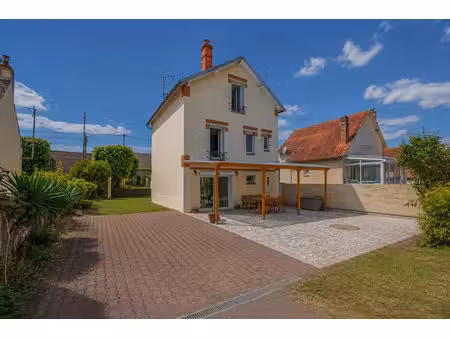 vente maison 133 m² à amilly (45200)  165 000 €