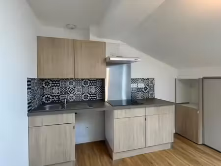 location appartement 2 pièces 34 m² à aire-sur-l’adour (40800)
