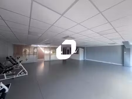 location bureaux 135 m²