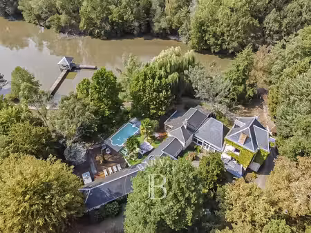 maison de luxe à vendre à jouy-le-potier