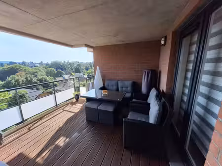appartement 3 chambres avec terrasse et vue dégagée