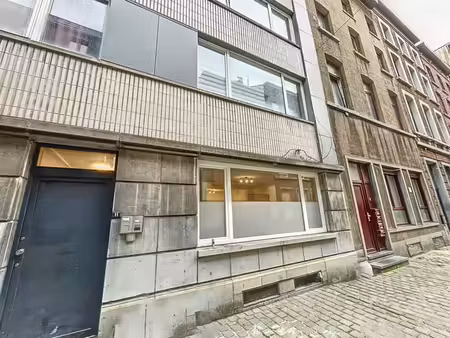 appartement complètement rénové loué actuellement
