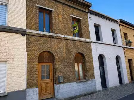 maison a rénover complément + jardin