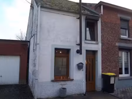 maison d'habitation avec jardin d'une superficie de 2a 80ca