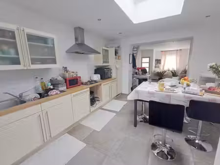 maison de tout confort  avec jardin exposé sud-ouest