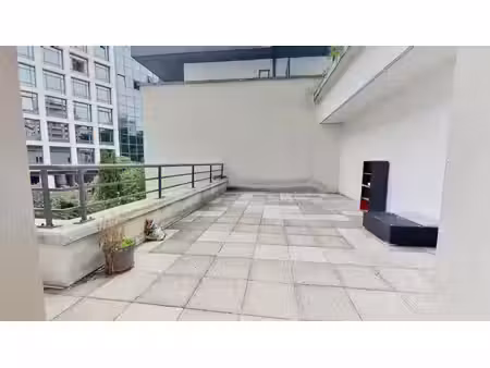 courbevoie studio meublé de 37m² avec terrasse de 27m2